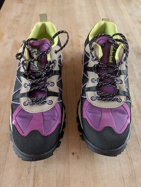 Timberland Women's Purple and Black Trail Sneakers